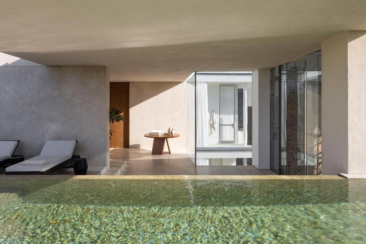 R48 Hotel And Garden Tel Aviv Exterior photo