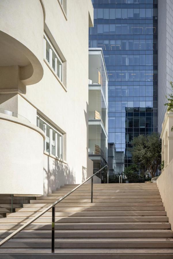 R48 Hotel And Garden Tel Aviv Exterior photo